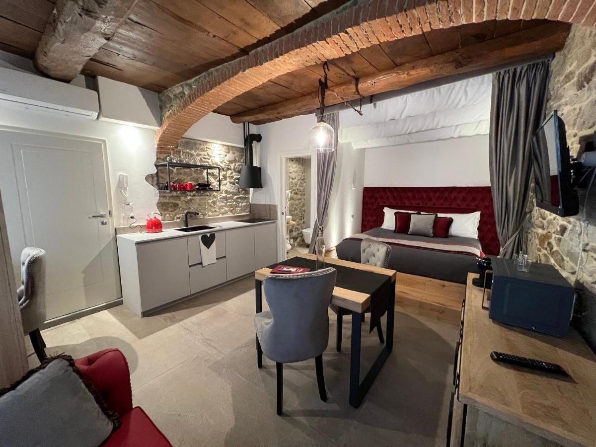 Nobilia Dimore - Suite & Spa スティーア エクステリア 写真